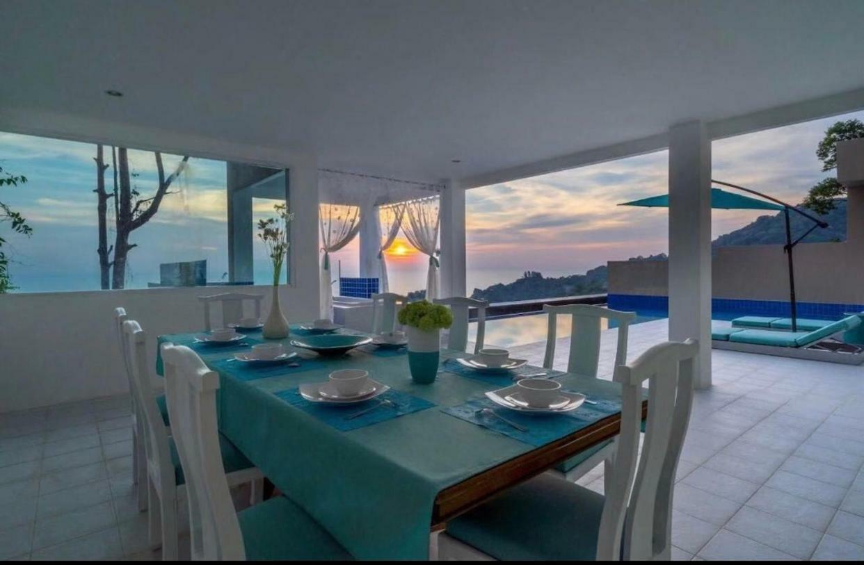 Grand Bleu Ocean View Pool Suite Pantai Kamala Bagian luar foto