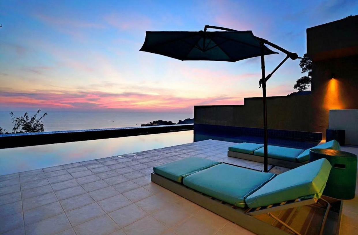 Grand Bleu Ocean View Pool Suite Pantai Kamala Bagian luar foto