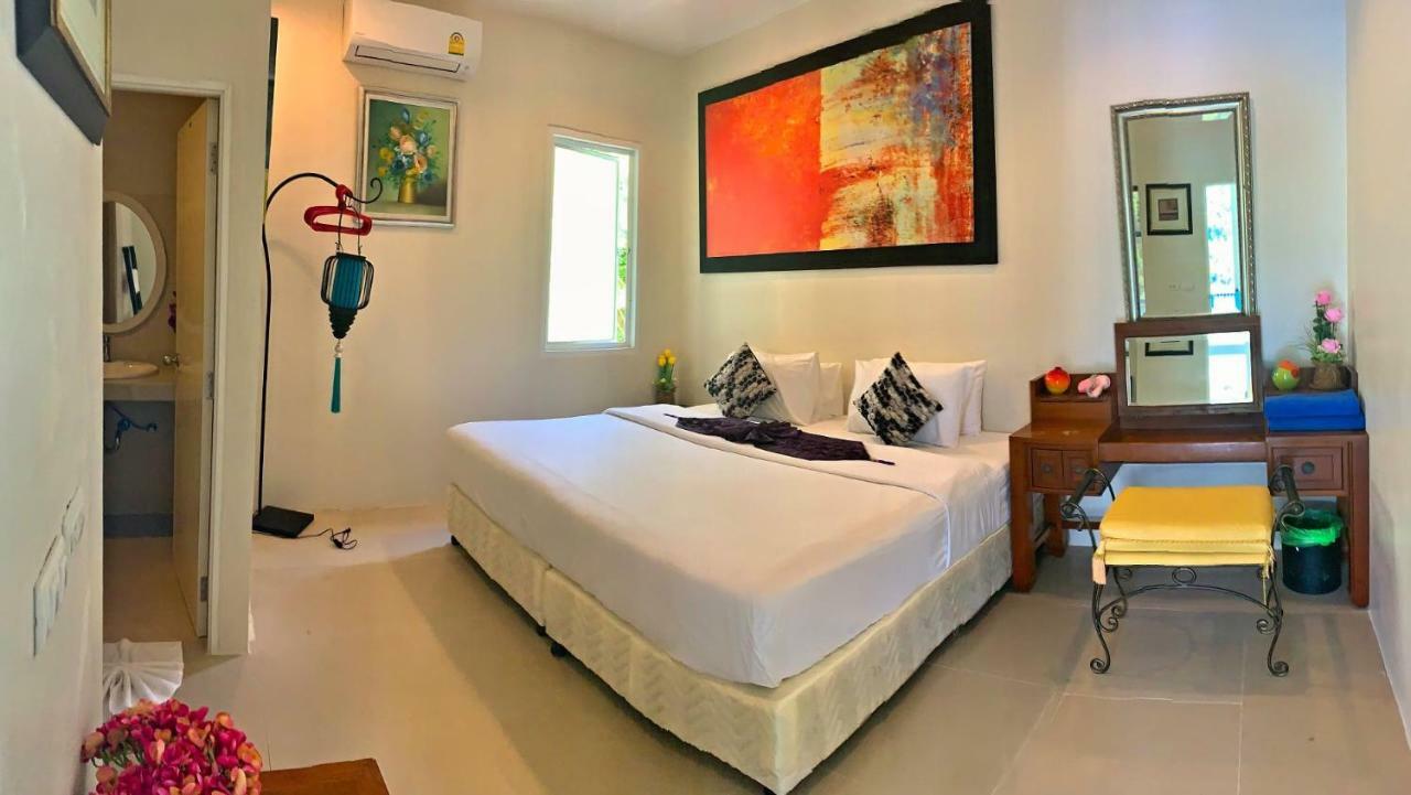 Grand Bleu Ocean View Pool Suite Pantai Kamala Bagian luar foto