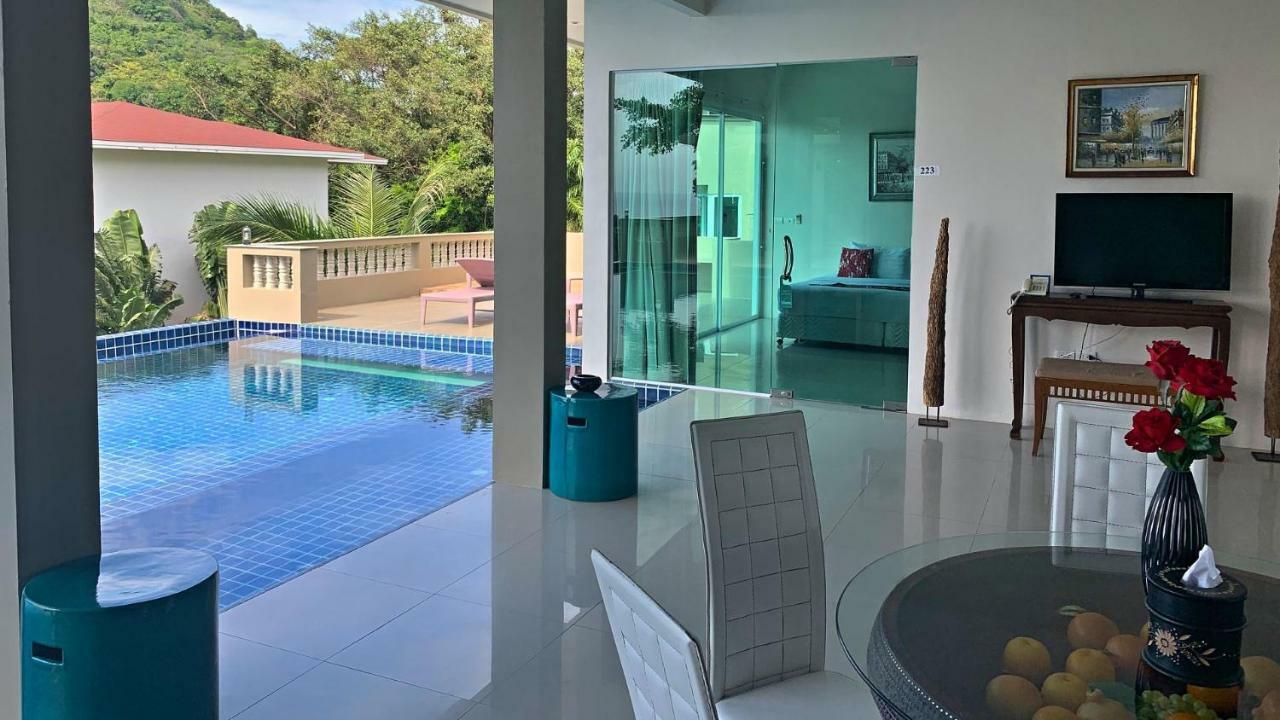 Grand Bleu Ocean View Pool Suite Pantai Kamala Bagian luar foto