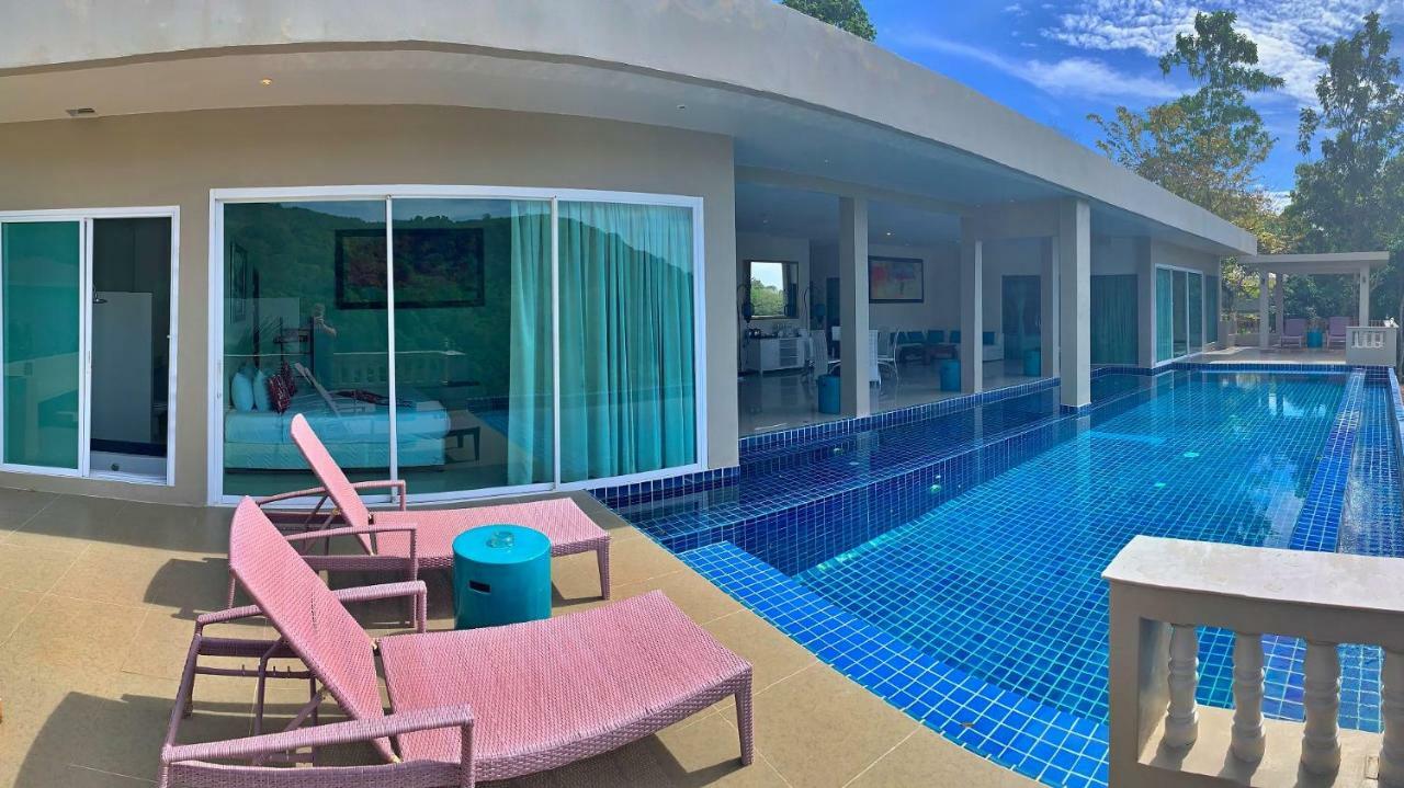 Grand Bleu Ocean View Pool Suite Pantai Kamala Bagian luar foto